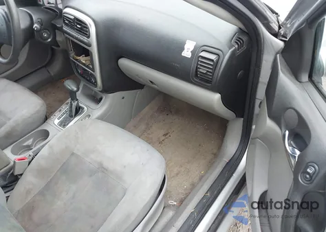 2003 Saturn L-Series L200 from USA, damaged, VIN 1G8JU54F43Y554162